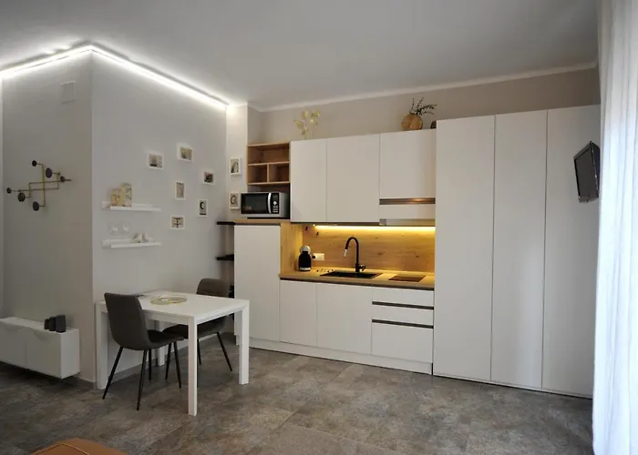 アパート Suite107 バーリ