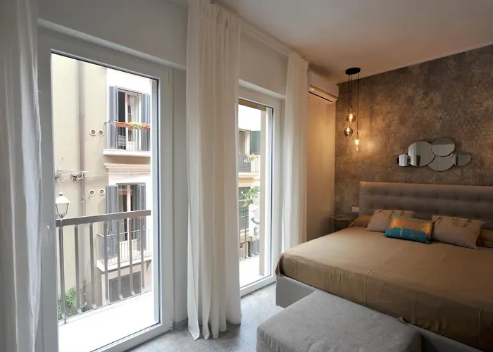 Suite107 アパート バーリ