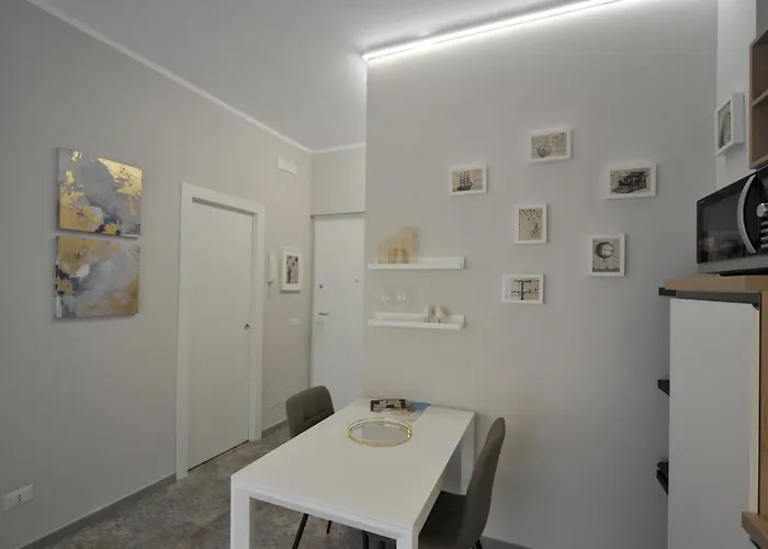 アパート Suite107 バーリ