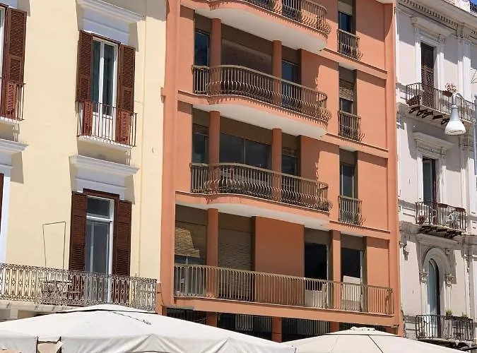 アパート Suite107 *